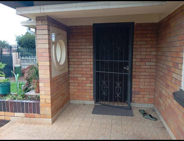 2 BEDROOM PROPERTY TO RENT IN PRIMROSE HILL